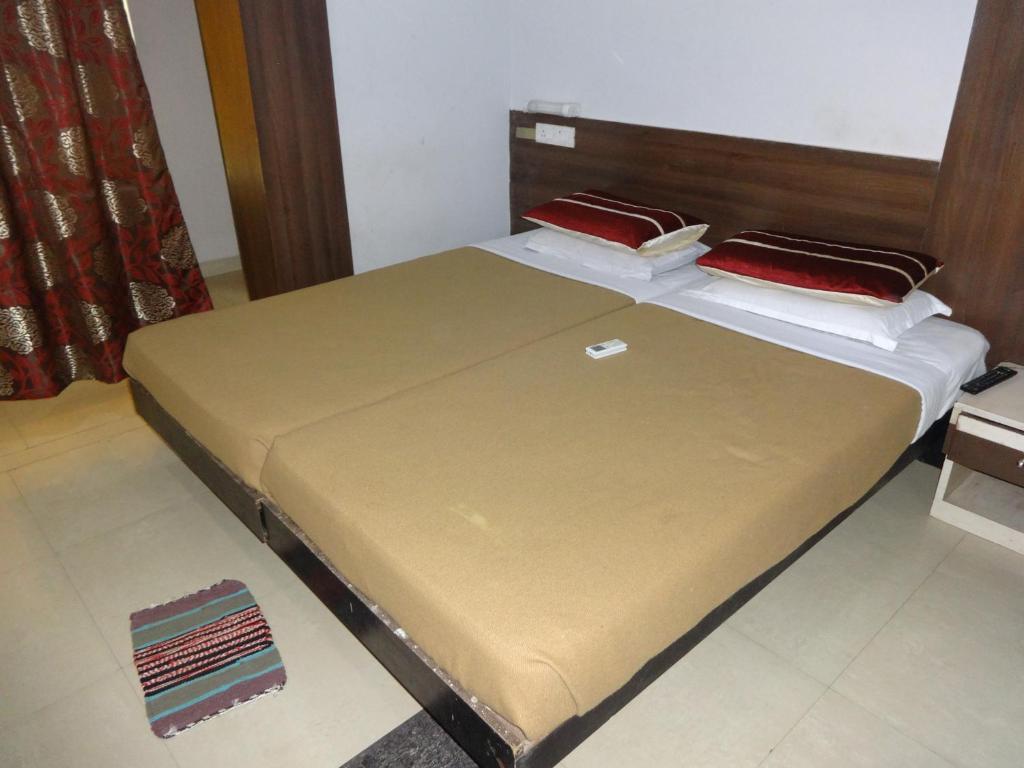 Hotel Miland Palace Bhubaneswar Oda fotoğraf