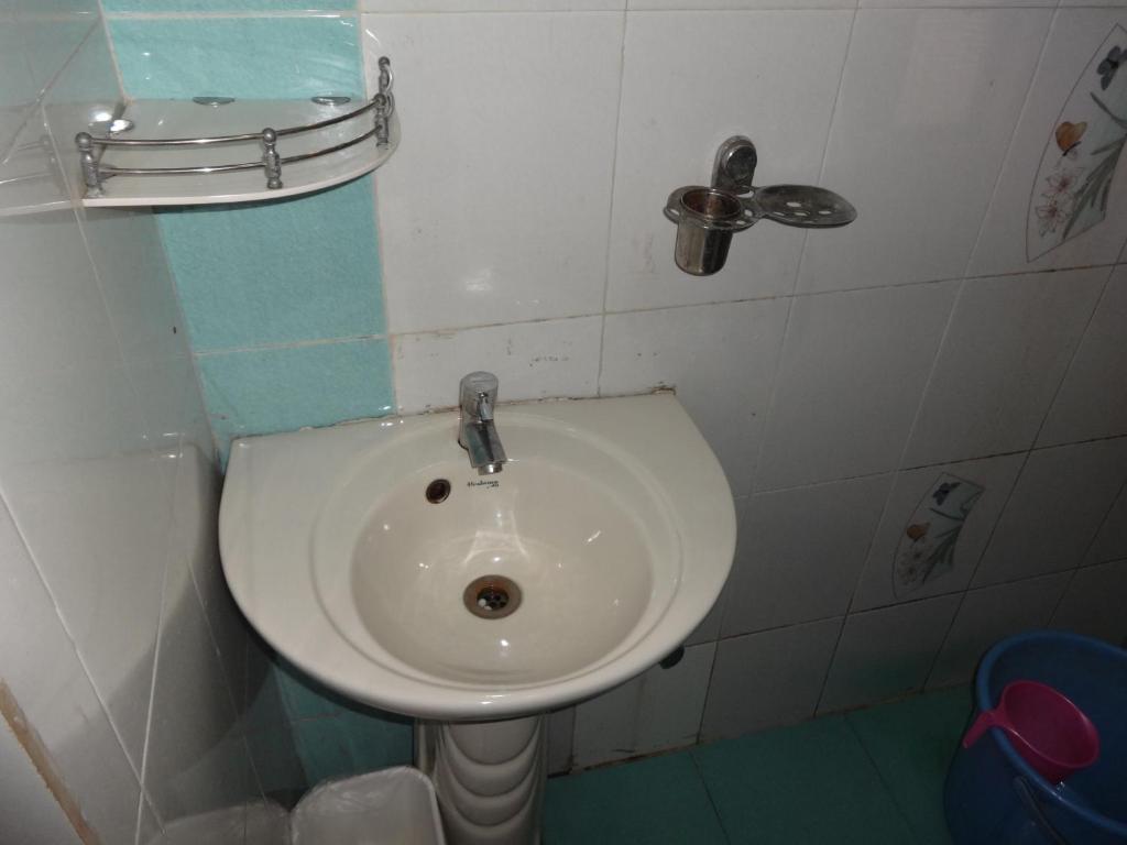 Hotel Miland Palace Bhubaneswar Oda fotoğraf